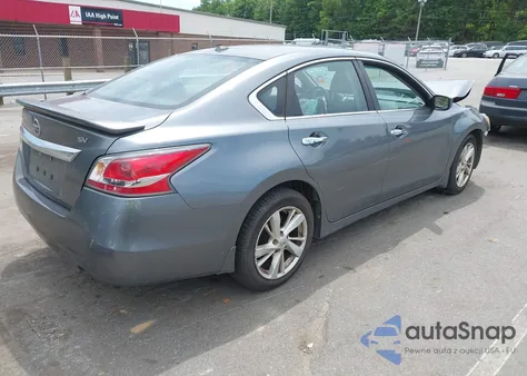 2015 Nissan Altima 2.5 Sv из США, поврежденный, VIN 1N4AL3AP7FC445602